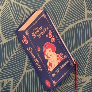 Besame Cosmetics Snow White Makeup Bag